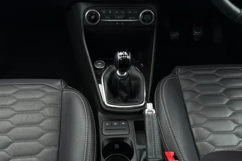 CK69XRO Ford Fiesta 1.0 EcoBoost 140 5dr Thumbnail #28