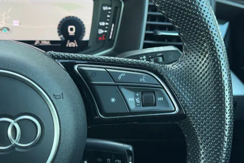 PX70NVK Audi A1 S line 35 TFSI  150 PS S tronic Thumbnail #37