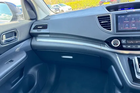 DA16SKO Honda CR-V 1.6 i-DTEC SR Auto 4WD Euro 6 5dr Thumbnail #15