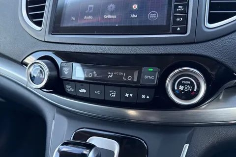 DA16SKO Honda CR-V 1.6 i-DTEC SR Auto 4WD Euro 6 5dr Thumbnail #19