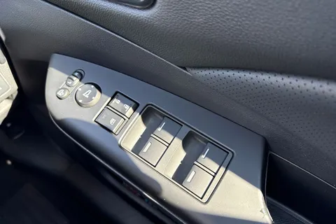 DA16SKO Honda CR-V 1.6 i-DTEC SR Auto 4WD Euro 6 5dr Thumbnail #44