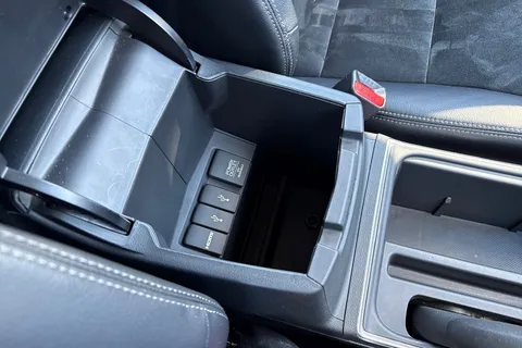 DA16SKO Honda CR-V 1.6 i-DTEC SR Auto 4WD Euro 6 5dr Thumbnail #60