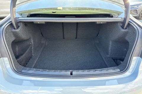 YC73ZHZ BMW 3 Series 2.0 320i M Sport Auto Euro 6 (s/s) 4dr Thumbnail #8