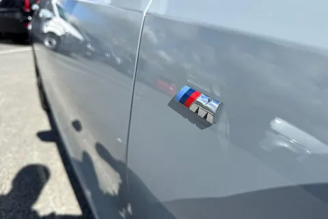 YC73ZHZ BMW 3 Series 2.0 320i M Sport Auto Euro 6 (s/s) 4dr Thumbnail #30