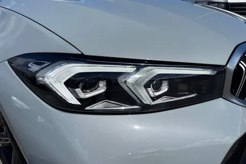 YC73ZHZ BMW 3 Series 2.0 320i M Sport Auto Euro 6 (s/s) 4dr Thumbnail #31