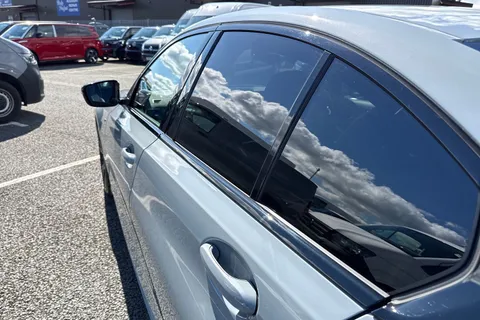 YC73ZHZ BMW 3 Series 2.0 320i M Sport Auto Euro 6 (s/s) 4dr Thumbnail #34