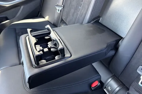 YC73ZHZ BMW 3 Series 2.0 320i M Sport Auto Euro 6 (s/s) 4dr Thumbnail #38