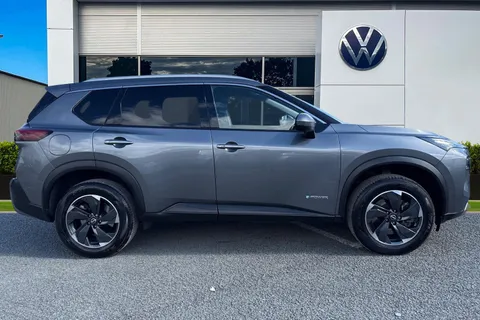 DG74CLV Nissan X-Trail 1.5 h e-POWER N-Connecta Auto e-4ORCE Euro 6 (s/s) 5dr Thumbnail #4