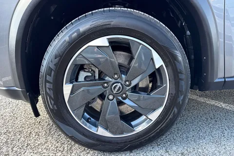 DG74CLV Nissan X-Trail 1.5 h e-POWER N-Connecta Auto e-4ORCE Euro 6 (s/s) 5dr Thumbnail #13