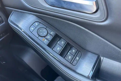 DG74CLV Nissan X-Trail 1.5 h e-POWER N-Connecta Auto e-4ORCE Euro 6 (s/s) 5dr Thumbnail #22