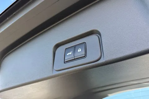 DG74CLV Nissan X-Trail 1.5 h e-POWER N-Connecta Auto e-4ORCE Euro 6 (s/s) 5dr Thumbnail #29