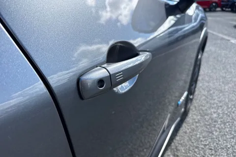 DG74CLV Nissan X-Trail 1.5 h e-POWER N-Connecta Auto e-4ORCE Euro 6 (s/s) 5dr Thumbnail #31