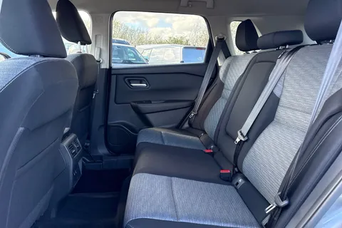 DG74CLV Nissan X-Trail 1.5 h e-POWER N-Connecta Auto e-4ORCE Euro 6 (s/s) 5dr Thumbnail #36