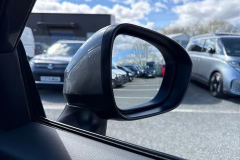 DG74CLV Nissan X-Trail 1.5 h e-POWER N-Connecta Auto e-4ORCE Euro 6 (s/s) 5dr Thumbnail #40