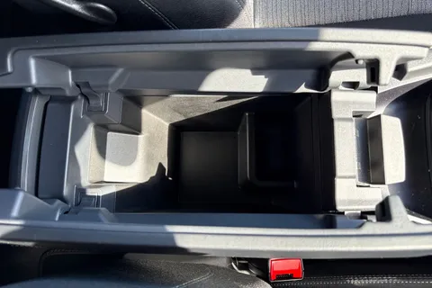 DG74CLV Nissan X-Trail 1.5 h e-POWER N-Connecta Auto e-4ORCE Euro 6 (s/s) 5dr Thumbnail #43