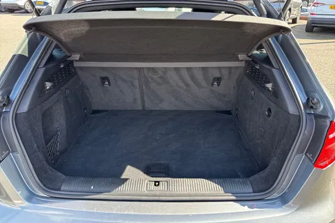 GF19HCK Audi A3 1.5 TFSI CoD 35 Black Edition Sportback S Tronic Euro 6 (s/s) 5dr Thumbnail #11