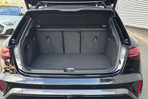 DT75AAF Audi RS 3 RS 3 Sportback Carbon Vorsprung 400 PS S tronic Thumbnail #7