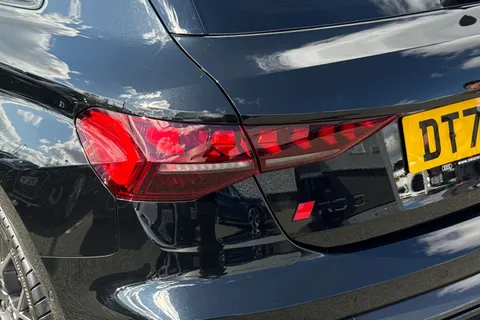 DT75AAF Audi RS 3 RS 3 Sportback Carbon Vorsprung 400 PS S tronic Thumbnail #8