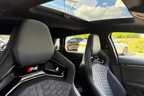 DT75AAF Audi RS 3 RS 3 Sportback Carbon Vorsprung 400 PS S tronic Thumbnail #24