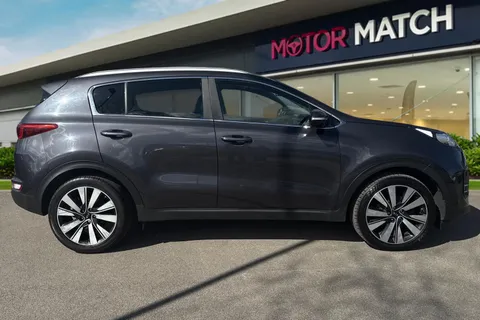 SC66PCU Kia Sportage 1.7 CRDi ISG 3 5dr Thumbnail #4