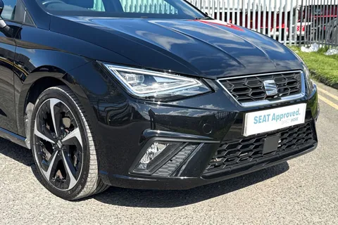 9 of 39 for SEAT Ibiza 1.0 TSI FR Sport Euro 6 (s/s) 5dr