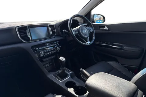 SC66PCU Kia Sportage 1.7 CRDi ISG 3 5dr Thumbnail #15