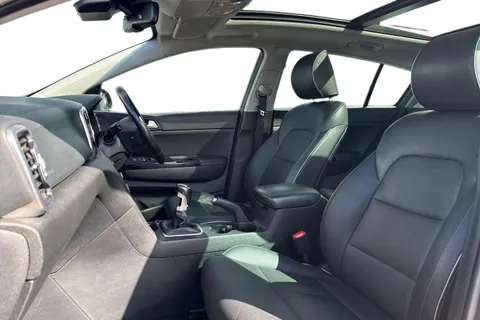 SC66PCU Kia Sportage 1.7 CRDi ISG 3 5dr Thumbnail #16