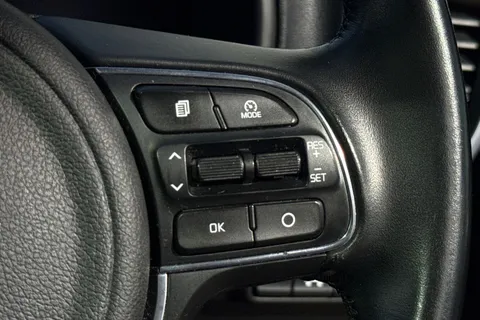 SC66PCU Kia Sportage 1.7 CRDi ISG 3 5dr Thumbnail #49