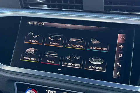 BP20OVL Audi Q3 2.0 TFSI 45 S line S Tronic quattro Euro 6 (s/s) 5dr Thumbnail #51