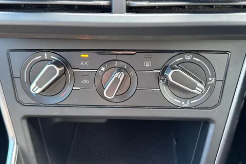 DU70CYA Volkswagen Polo 2.0 TSI GTI+ 5dr DSG ⭐1 Year VW Warranty⭐ Thumbnail #23