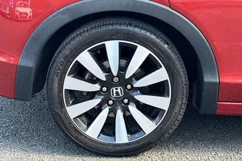 12 of 50 for Honda Civic 1.8 i-VTEC SE Plus Euro 5 (s/s) 5dr