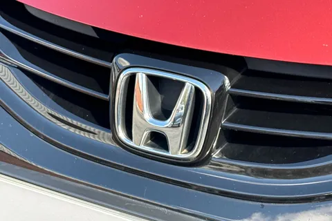 28 of 50 for Honda Civic 1.8 i-VTEC SE Plus Euro 5 (s/s) 5dr