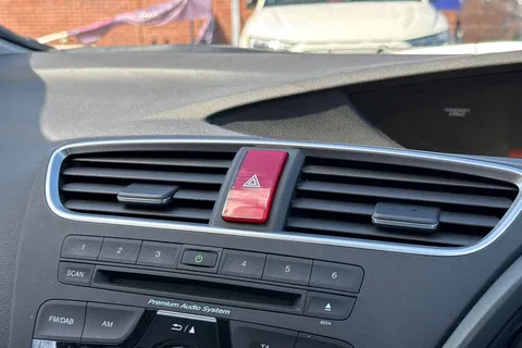 40 of 50 for Honda Civic 1.8 i-VTEC SE Plus Euro 5 (s/s) 5dr