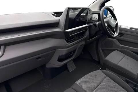 MF26EOV Volkswagen Transporter SWB 150PS AUTO Thumbnail #9