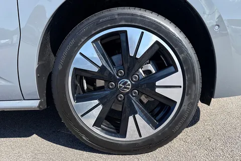 DA26EZL Volkswagen California Ocean T7 SWB 150 PS DSG - 19' Wheels /Tow Package Thumbnail #9