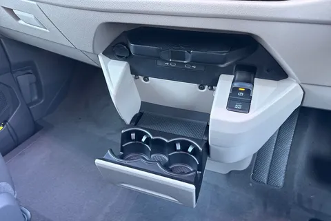 DA26EZL Volkswagen California Ocean T7 SWB 150 PS DSG - 19' Wheels /Tow Package Thumbnail #22