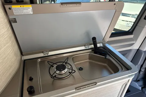 DA26EZL Volkswagen California Ocean T7 SWB 150 PS DSG - 19' Wheels /Tow Package Thumbnail #37