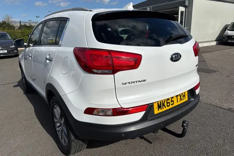 8 of 67 for Kia Sportage 1.6 GDi EcoDynamics Axis Edition 2WD Euro 6 (s/s) 5dr