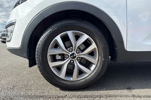 12 of 67 for Kia Sportage 1.6 GDi EcoDynamics Axis Edition 2WD Euro 6 (s/s) 5dr