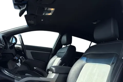 16 of 67 for Kia Sportage 1.6 GDi EcoDynamics Axis Edition 2WD Euro 6 (s/s) 5dr