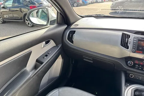 20 of 67 for Kia Sportage 1.6 GDi EcoDynamics Axis Edition 2WD Euro 6 (s/s) 5dr