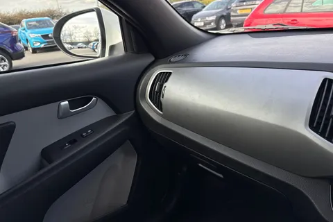 60 of 67 for Kia Sportage 1.6 GDi EcoDynamics Axis Edition 2WD Euro 6 (s/s) 5dr