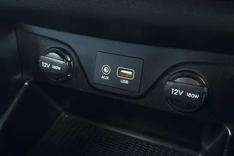 EO18FLM Hyundai Tucson 1.6 GDi Blue Drive SE 5dr 2WD Thumbnail #32