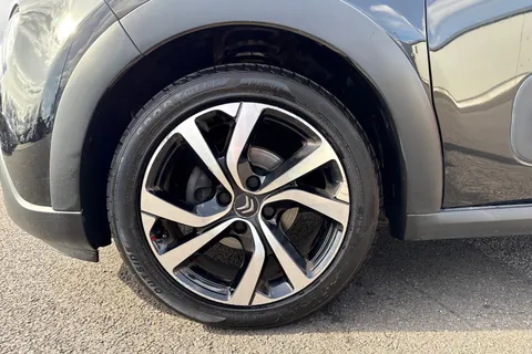 CY71NKK Citroën C3 1.2 PureTech Shine Plus Euro 6 (s/s) 5dr Thumbnail #13