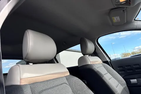 CY71NKK Citroën C3 1.2 PureTech Shine Plus Euro 6 (s/s) 5dr Thumbnail #25