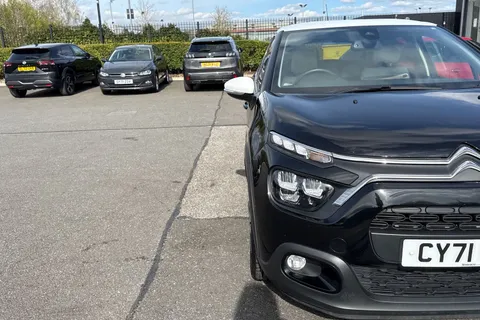 CY71NKK Citroën C3 1.2 PureTech Shine Plus Euro 6 (s/s) 5dr Thumbnail #26
