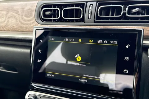 CY71NKK Citroën C3 1.2 PureTech Shine Plus Euro 6 (s/s) 5dr Thumbnail #47