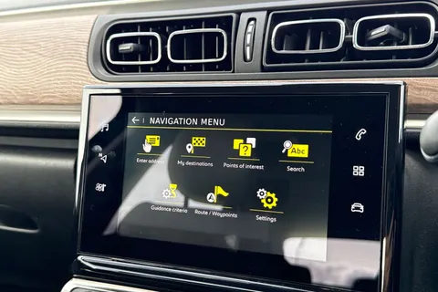 CY71NKK Citroën C3 1.2 PureTech Shine Plus Euro 6 (s/s) 5dr Thumbnail #49