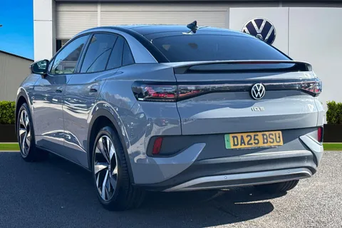 DA25BSU Volkswagen ID.5 128kW Max Pro 77kWh 5dr Auto | Rear Camera | ACC Thumbnail #3
