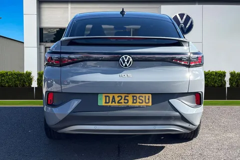 DA25BSU Volkswagen ID.5 128kW Max Pro 77kWh 5dr Auto | Rear Camera | ACC Thumbnail #5